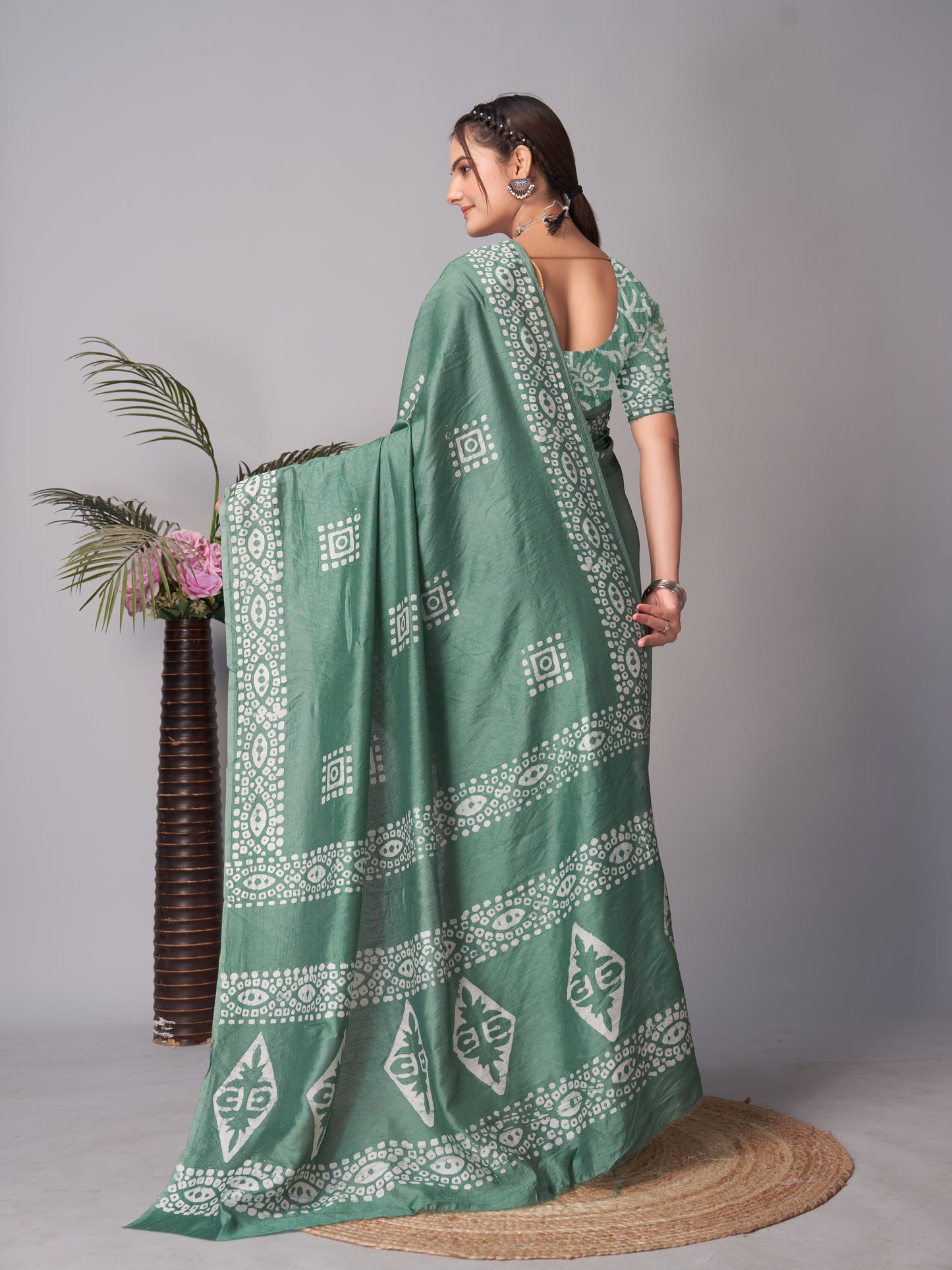 Saree – Soft Cotton Batik Print Box Green - B9