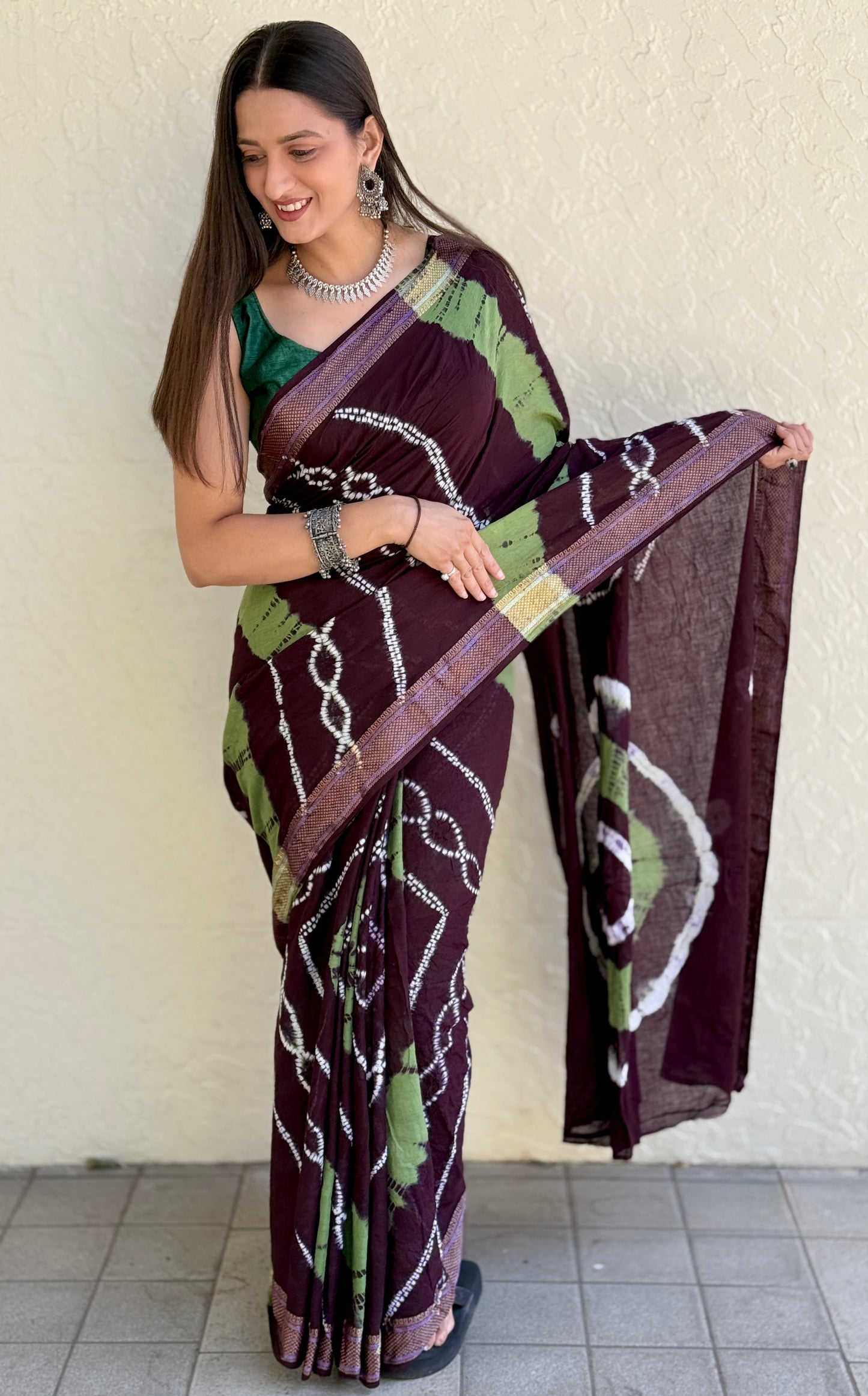 Saree – Soft Cotton Shibori Print Coffee