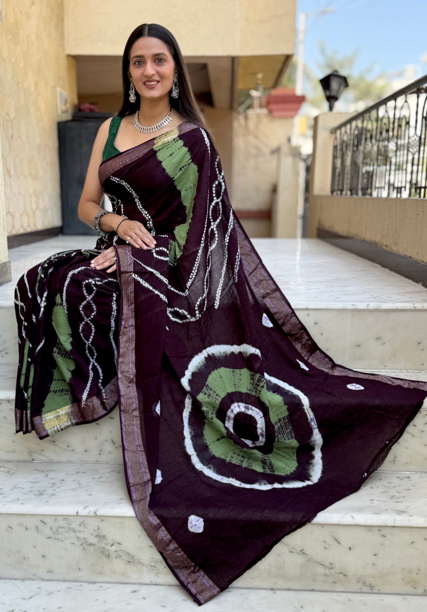 Saree – Soft Cotton Shibori Print Coffee